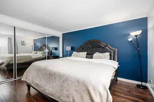 1921 Williamsburg Dr, Hoffman Estates, IL 60169 - Photo 14