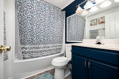 1921 Williamsburg Drive, Hoffman Estates, IL 60169 - Photo 20