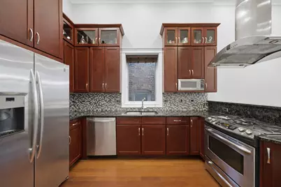 1245 N Greenview Avenue #3, Chicago, IL 60642 - Photo 6