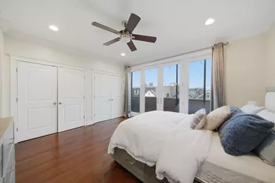 1245 N Greenview Avenue #3, Chicago, IL 60642 - Photo 18