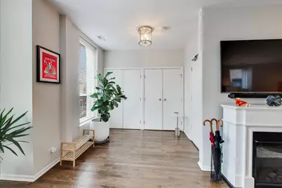 1214 W Webster Avenue #2E, Chicago, IL 60614 - Photo 4