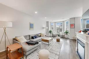 1214 W Webster Ave, Chicago, IL 60614 - Photo 8