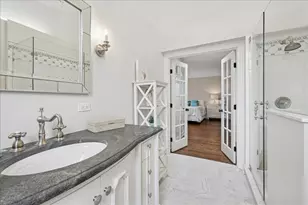 2041 Tremont Ct, Libertyville, IL 60048 - Photo 32