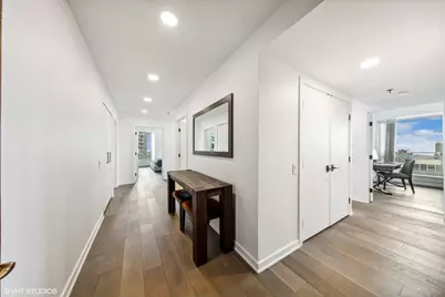 57 E Delaware Place #2805, Chicago, IL 60611 - Photo 2
