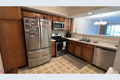 1788 Grove Avenue, Schaumburg, IL 60193 - Photo 4