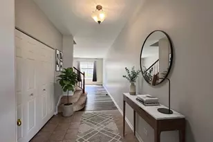 2266 Pembridge Dr, Lake in the Hills, IL 60156 - Photo 2