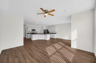 2260 Horseshoe Cir, Naperville, IL 60564 - Photo 18