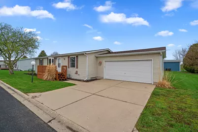 216 Meadowlark Lane, Sandwich, IL 60548 - Photo 2