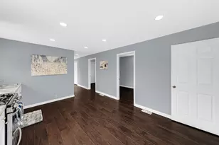 38717 N Lake St, Antioch, IL 60002 - Photo 12