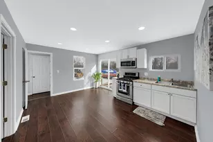 38717 N Lake St, Antioch, IL 60002 - Photo 10