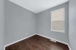 38717 N Lake St, Antioch, IL 60002 - Photo 12