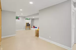 5611 S Kenwood Ave, Chicago, IL 60637 - Photo 32