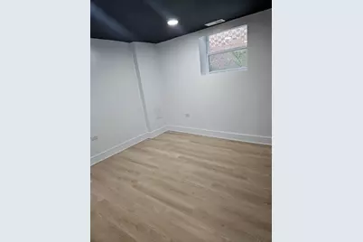 5402 N Mobile Avenue, Chicago, IL 60630 - Photo 32