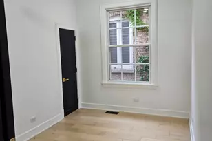 5402 N Mobile Ave, Chicago, IL 60630 - Photo 8