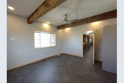 8806 Trask Bridge Road, Rockford, IL 61101 - Photo 12