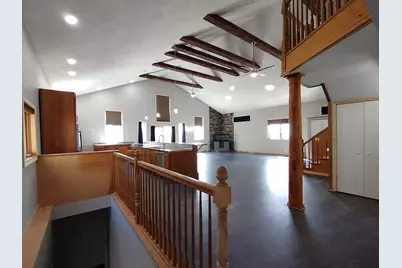 8806 Trask Bridge Road, Rockford, IL 61101 - Photo 10