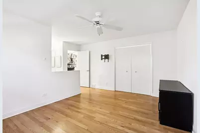 2019 E Avon Lane, Arlington Heights, IL 60004 - Photo 18