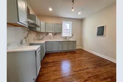 2506 S Hamlin Avenue #2, Chicago, IL 60623 - Photo 4
