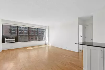 2930 N Sheridan Road #1403, Chicago, IL 60657 - Photo 4
