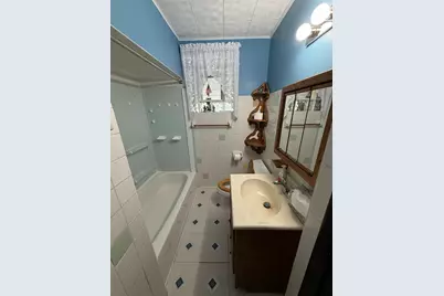 7445 W Winona Street, Harwood Heights, IL 60706 - Photo 14