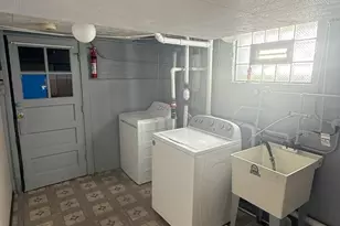 7445 W Winona St, Harwood Heights, IL 60706 - Photo 16