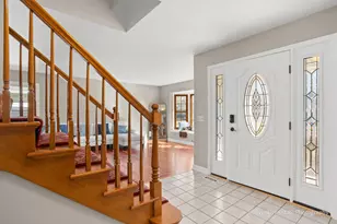 1864 Slippery Rock Rd, Naperville, IL 60565 - Photo 4