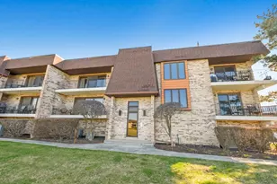 15704 Deerfield Ct, Orland Park, IL 60462 - Photo 1