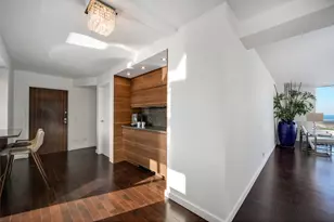 1555 N Dearborn St, Chicago, IL 60610 - Photo 16