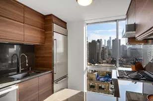 1555 N Dearborn St, Chicago, IL 60610 - Photo 12