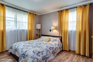 10817 S Oak Park Ave, Worth, IL 60482 - Photo 12