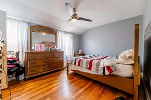 9640 S Hoxie Ave, Chicago, IL 60617 - Photo 6