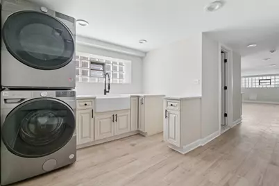 1605 S 51st Court, Cicero, IL 60804 - Photo 14