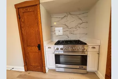 1605 S 51st Court, Cicero, IL 60804 - Photo 8
