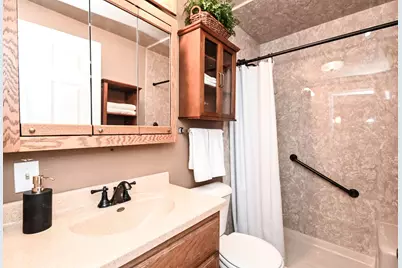 2737 Gabriel Avenue, Zion, IL 60099 - Photo 16