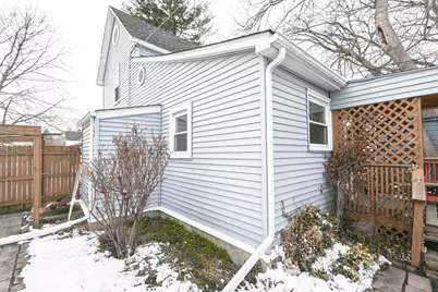 2737 Gabriel Avenue, Zion, IL 60099 - Photo 22