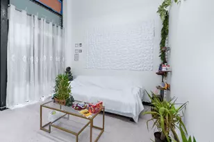 965 W 18th St, Chicago, IL 60608 - Photo 4