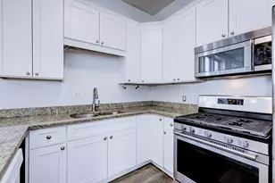 224 Lemont St, Lemont, IL 60439 - Photo 8