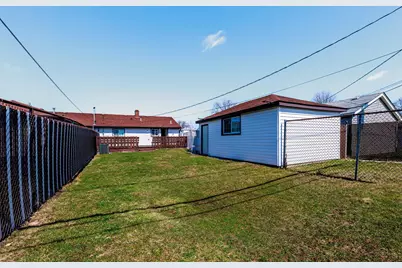 4519 W 90th Place, Hometown, IL 60456 - Photo 12