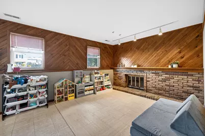 736 Cypress Lane, Carol Stream, IL 60188 - Photo 16