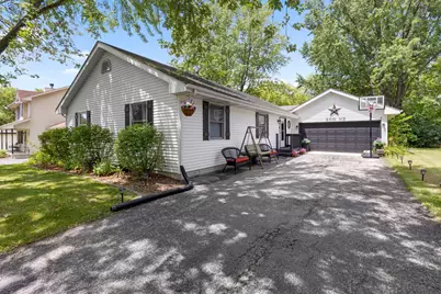 200 Bounty Drive NE, Poplar Grove, IL 61065 - Photo 2