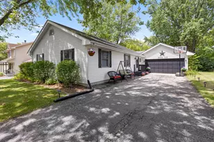 200 Bounty Dr NE, Poplar Grove, IL 61065 - Photo 2