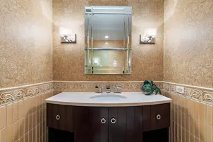 [Address not provided], Northfield, IL 60093 - Photo 16