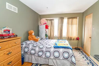 5718 W 35th Street, Cicero, IL 60804 - Photo 32