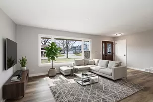 227 Kimball Ave, Wauconda, IL 60084 - Photo 4