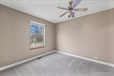 1633 Pebble Beach Circle, Elgin, IL 60123 - Photo 12