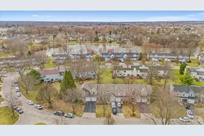 1633 Pebble Beach Circle, Elgin, IL 60123 - Photo 34