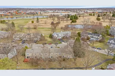 1633 Pebble Beach Circle, Elgin, IL 60123 - Photo 32