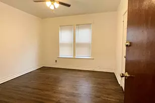 10749 S State St, Chicago, IL 60628 - Photo 20