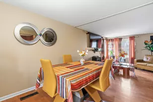 3924 167th Pl, Country Club Hills, IL 60478 - Photo 6