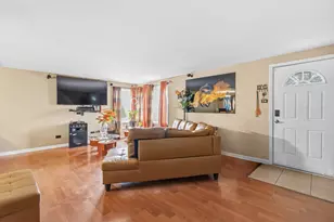 3924 167th Pl, Country Club Hills, IL 60478 - Photo 10